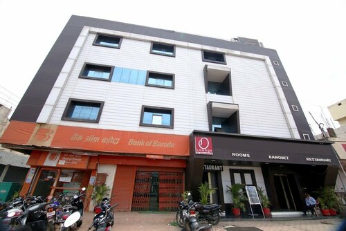Oyo 9027 Hotel Orchid Regency
