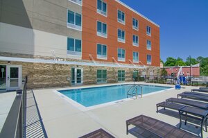 Holiday Inn Express And Suites Mobile - University Area, an Ihg Hotel