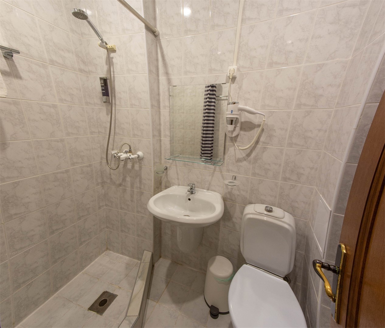 Фото Family Holiday Hotel