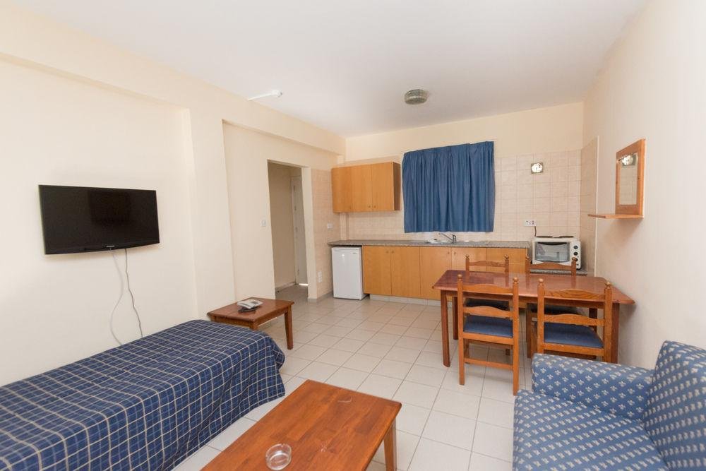 Фото Eleana Hotel