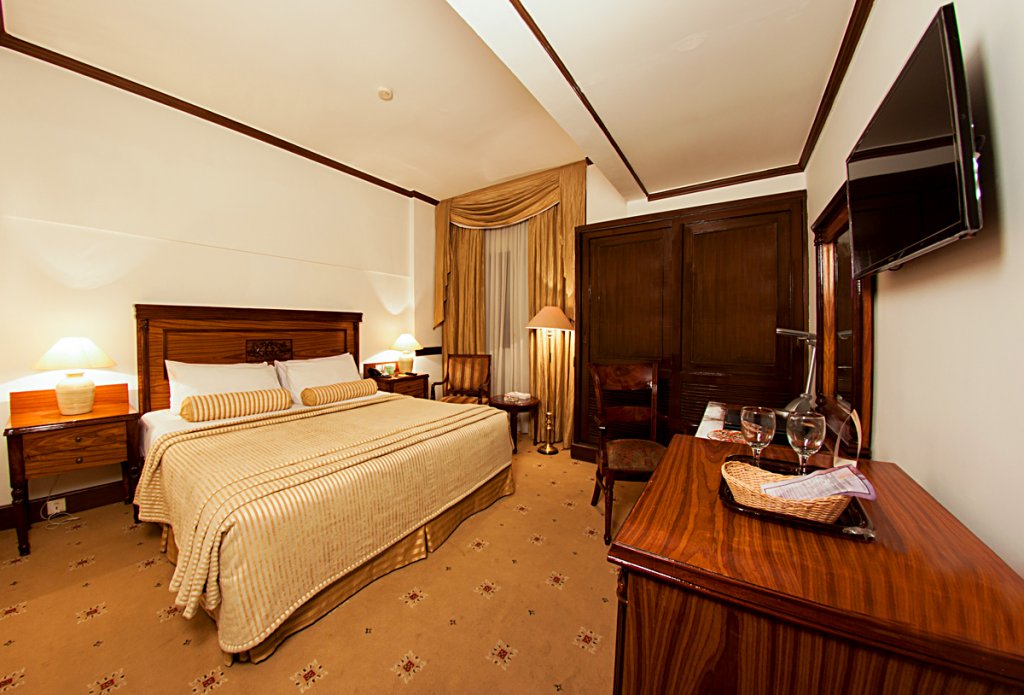 Фото Hotel Faran Karachi