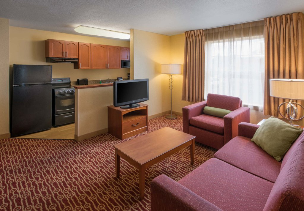 Фото TownePlace Suites Denver Southeast