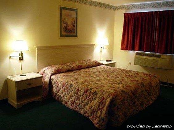 Фото Heritage Inn Express Chico