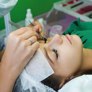 Irina Del's Eyelash Studio (Cheluskincev Street No:44/1, Novosibirsk), kaş ve kirpik salonu  Novosibirsk'ten