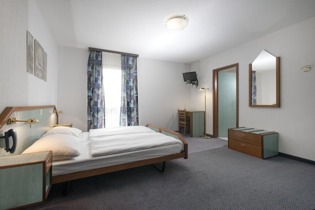 Фото Forclaz Touring Hotel