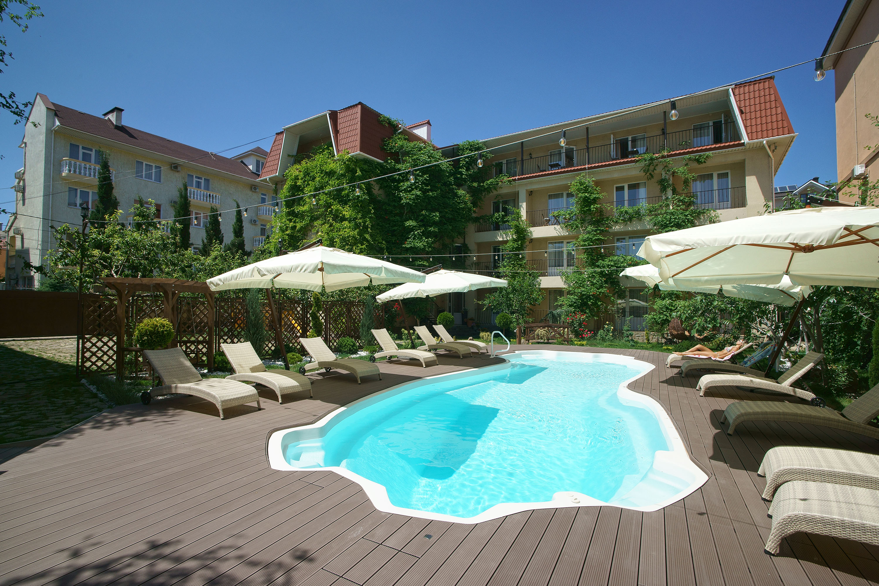 Фото Альяна