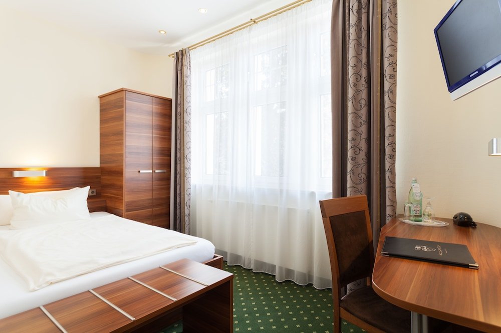 Фото Schöngarten Garni