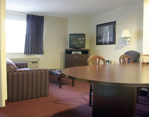 Фото Sonesta Simply Suites Philadelphia Mount Laurel