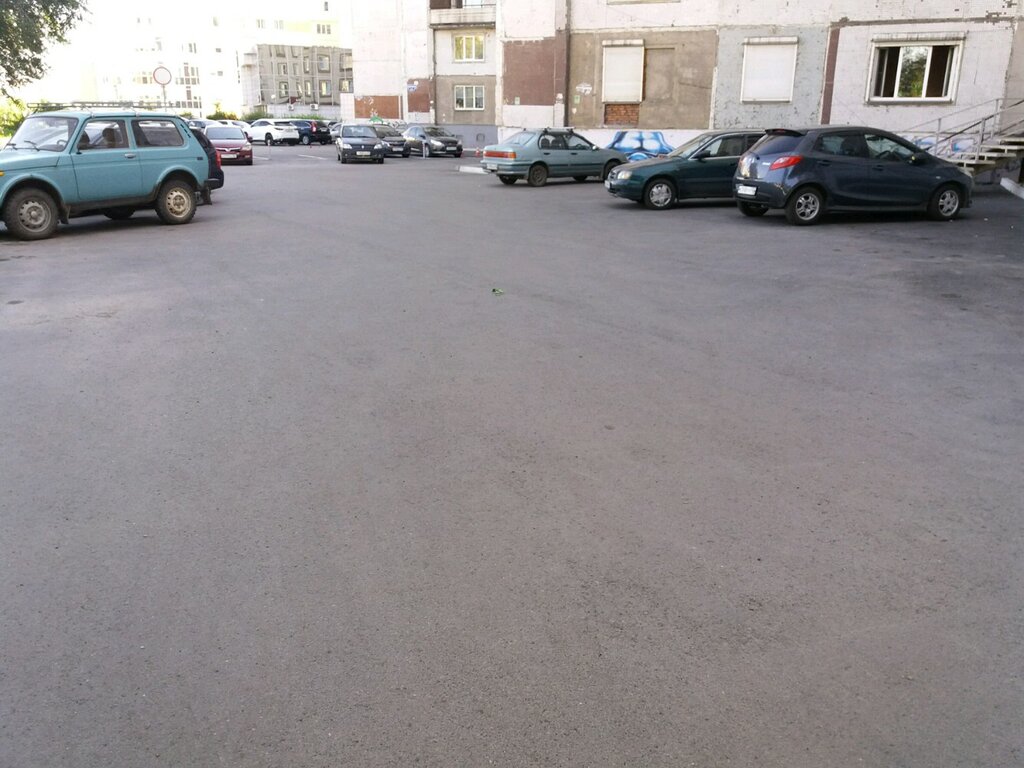 Parking lot Парковка, Novokuznetsk, photo