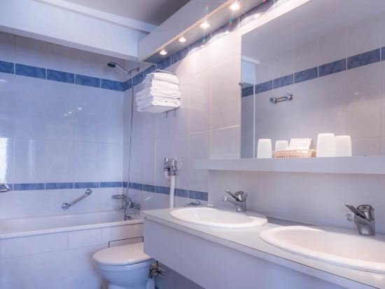 Фото Chouchou Hotel