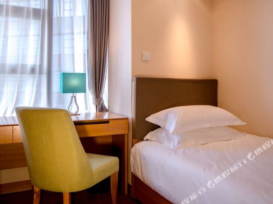 Фото Oak Chateau Dalian