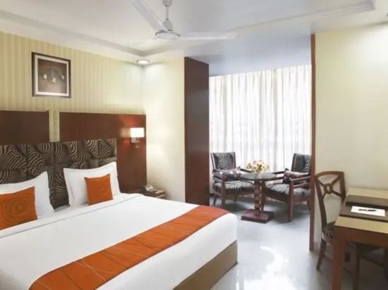 Фото Hotel Suba Palace