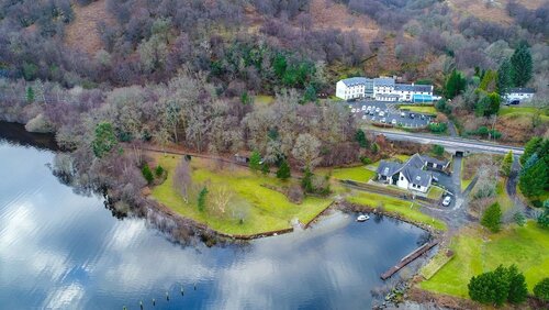 Гостиница The Inn on Loch Lomond