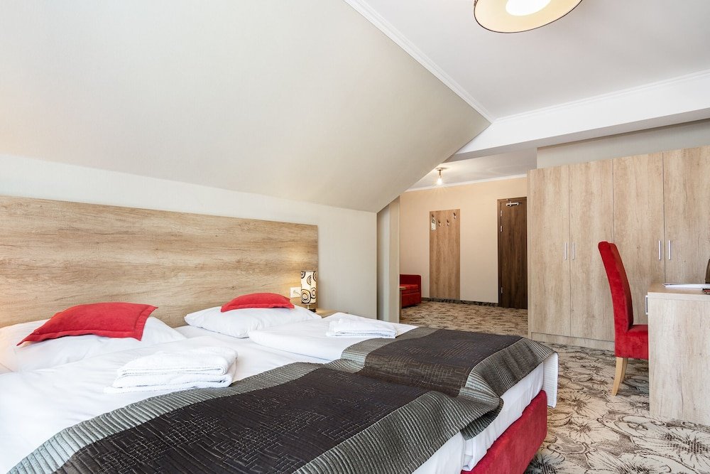 Фото Hotel Nosal