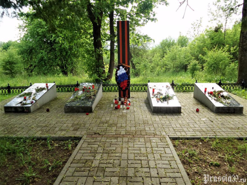Monument, memorial Братская могила советских воинов, погибших в январе 1945 г., Kaliningrad Oblast, photo