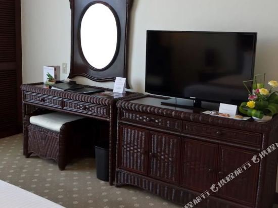 Фото Waterfront Airport Hotel & Casino