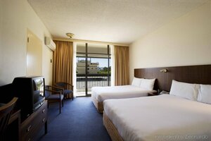 Гостиница The Terrace Hotel Adelaide