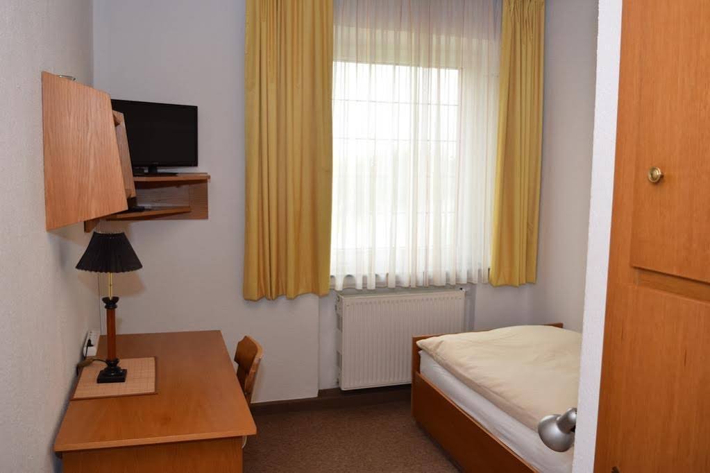 Фото Hotel Stockumer Hof