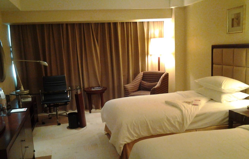 Фото Ramada Plaza Wuhan Optics Valley