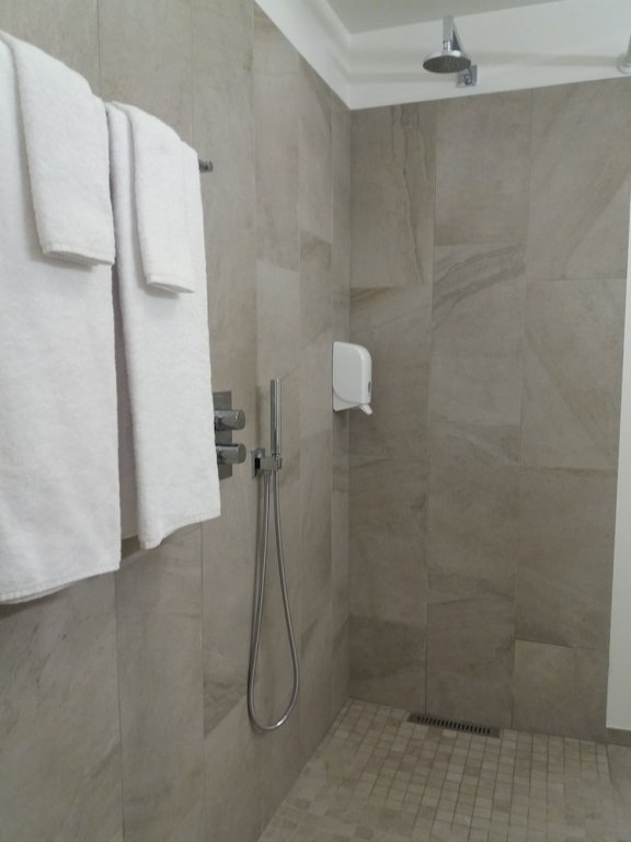 Фото Salthús Guesthouse