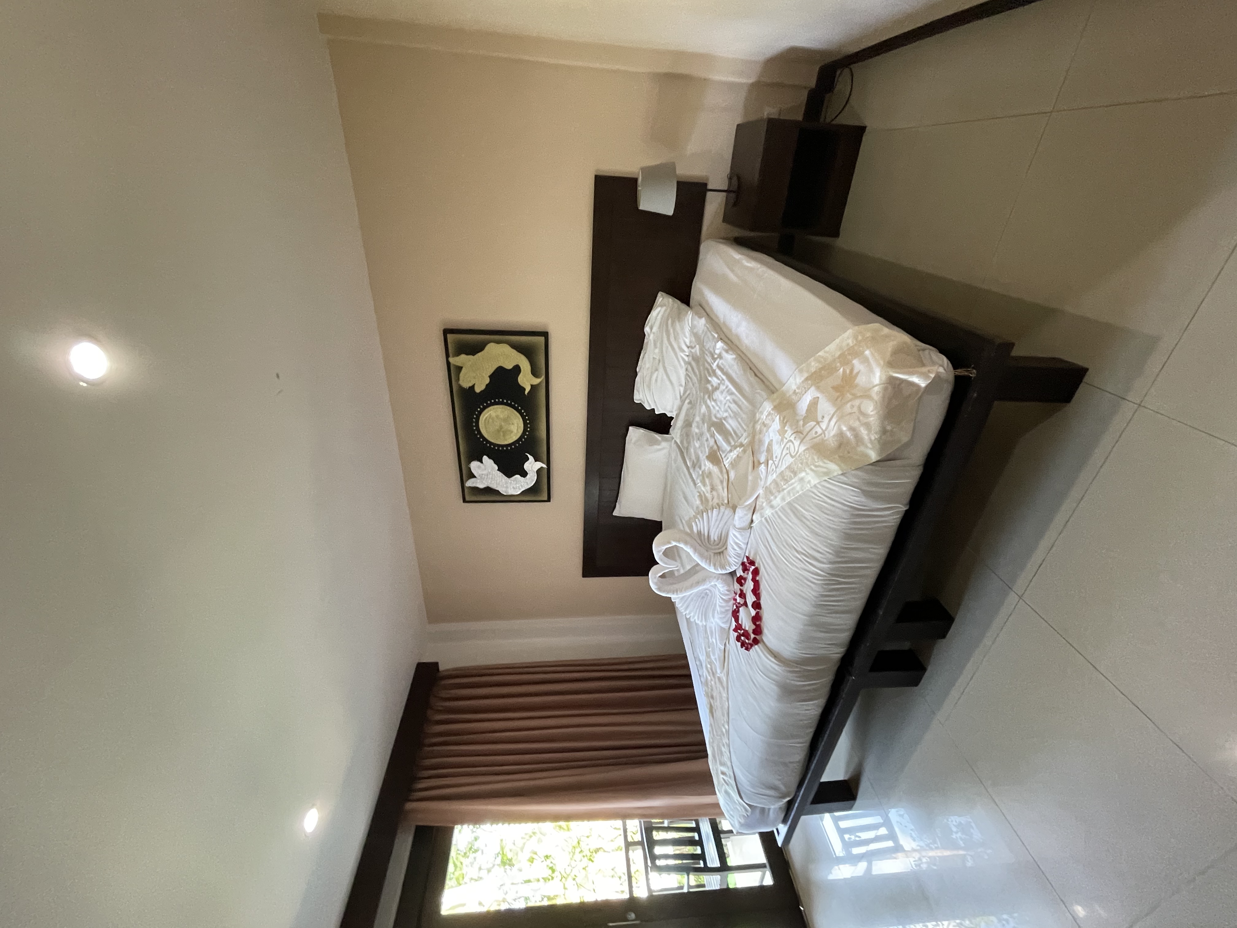 Фото Ampha Place Hotel