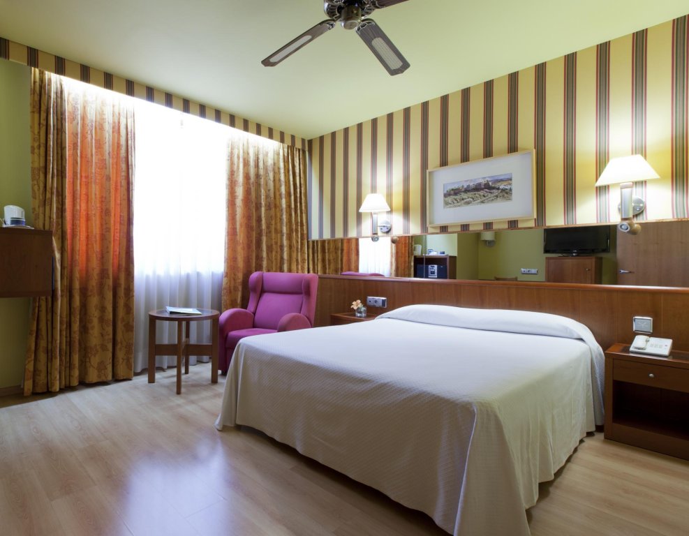 Фото Ilunion Les Corts SPA Barcelona