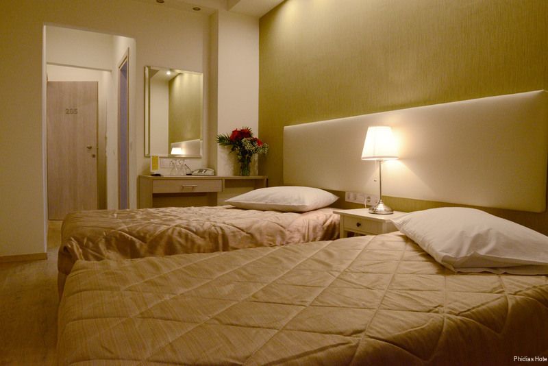 Фото Phidias Hotel