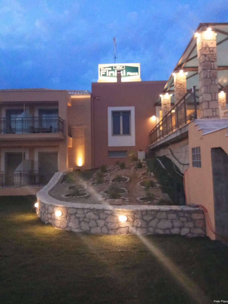 Фото Finiki Plaza