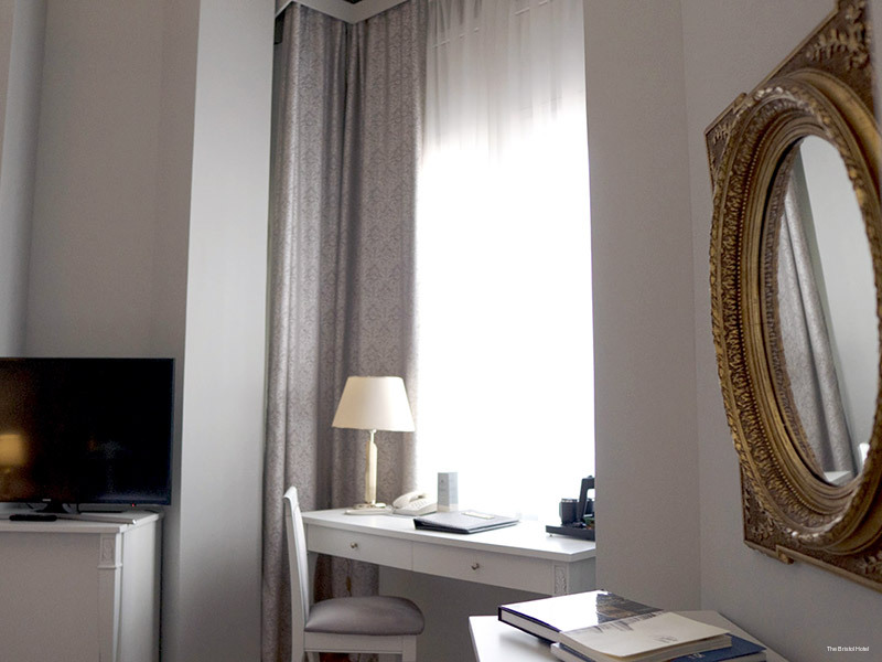 Фото The Capsis Bristol Boutique Hotel