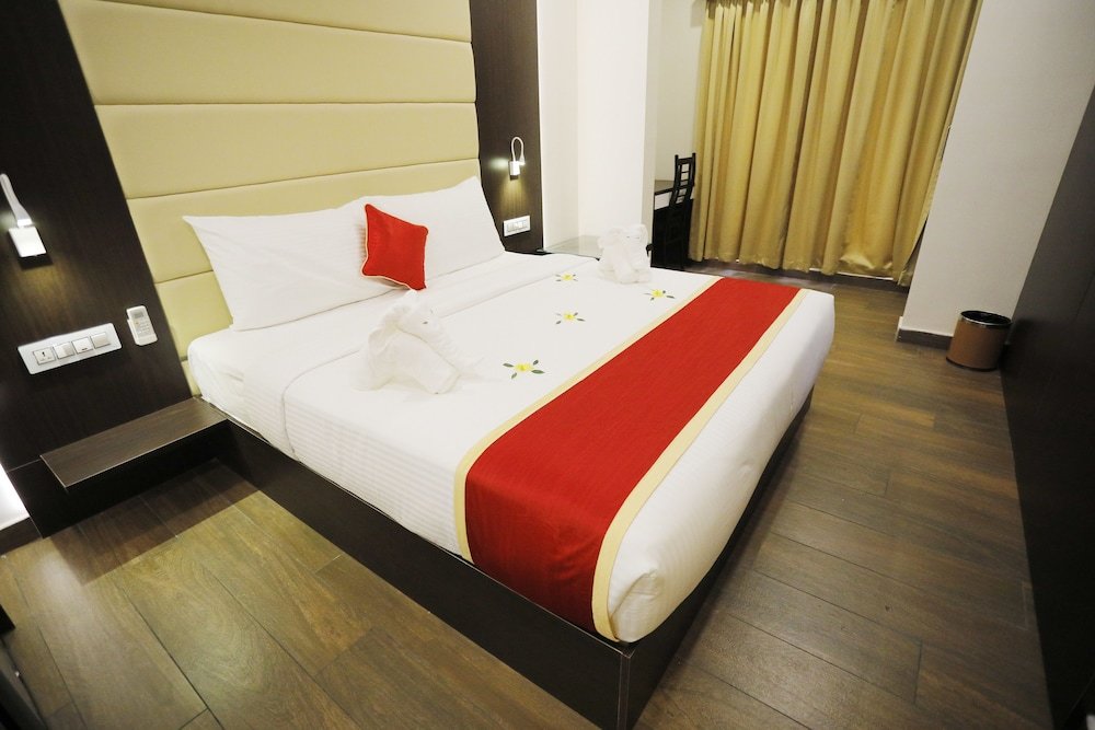 Фото Star Emirates Luxury Resort and SPA, Munnar