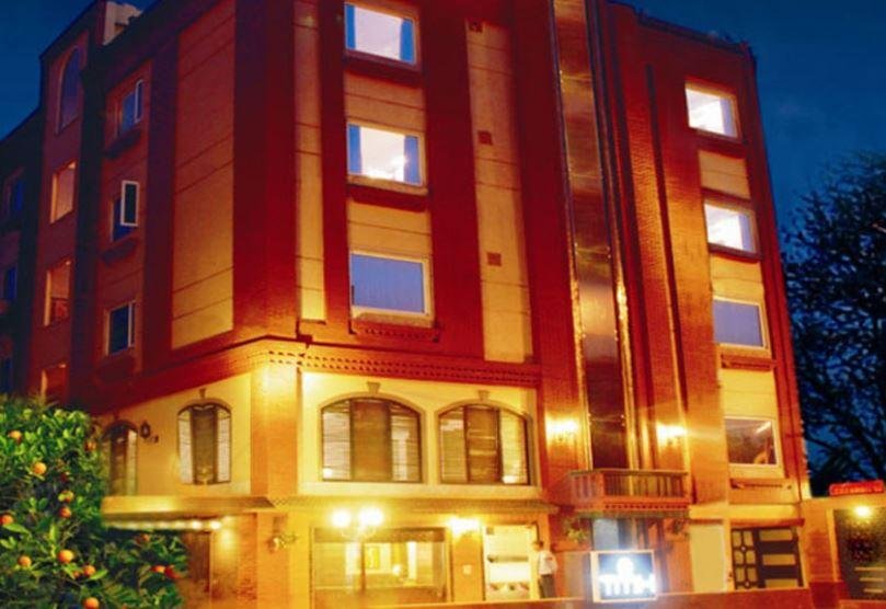 Фото отеля 1