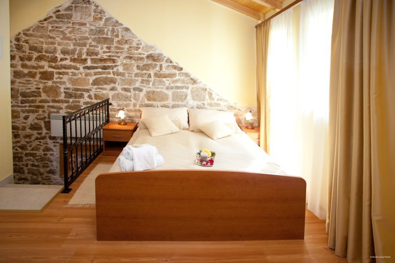 Фото Authentic Luxury Rooms