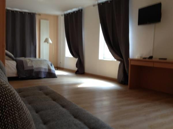 Фото Hotel du Theatre