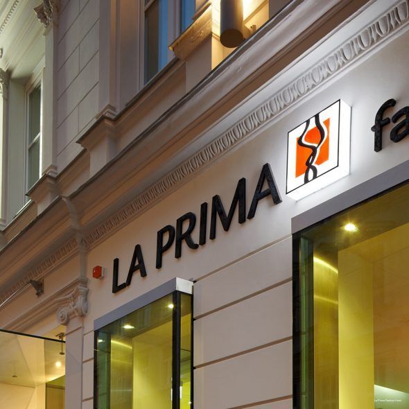 Фото La Prima Fashion Hotel