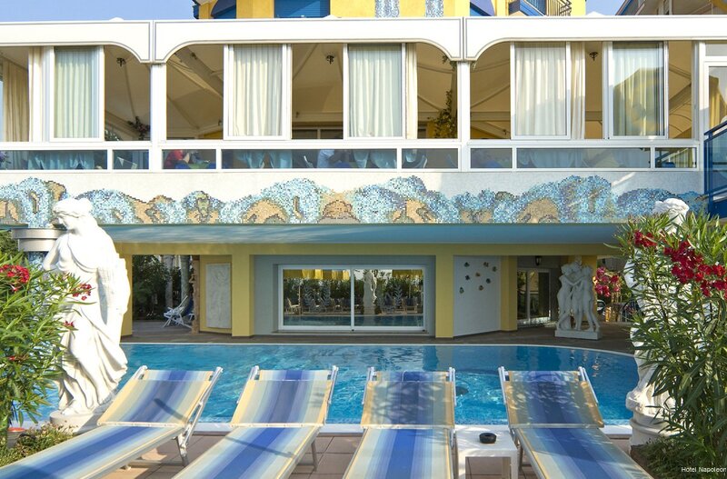 Фото Hotel Napoleon