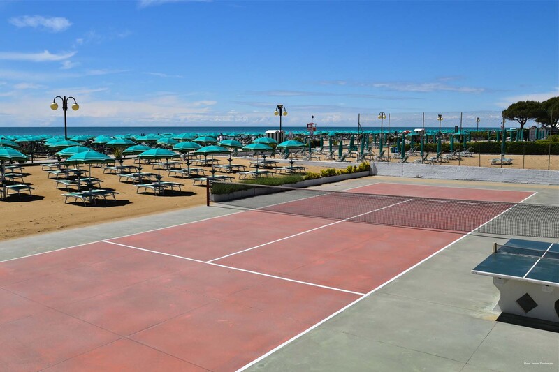 Фото Hotel Janeiro Frontemare