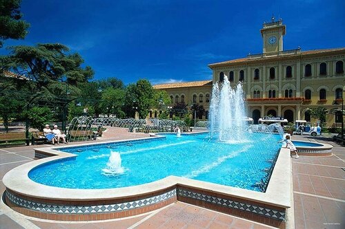 Гостиница Savoia в Каттолике