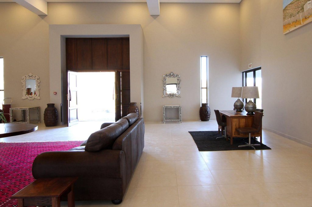 Фото Springbok Inn by Country Hotels