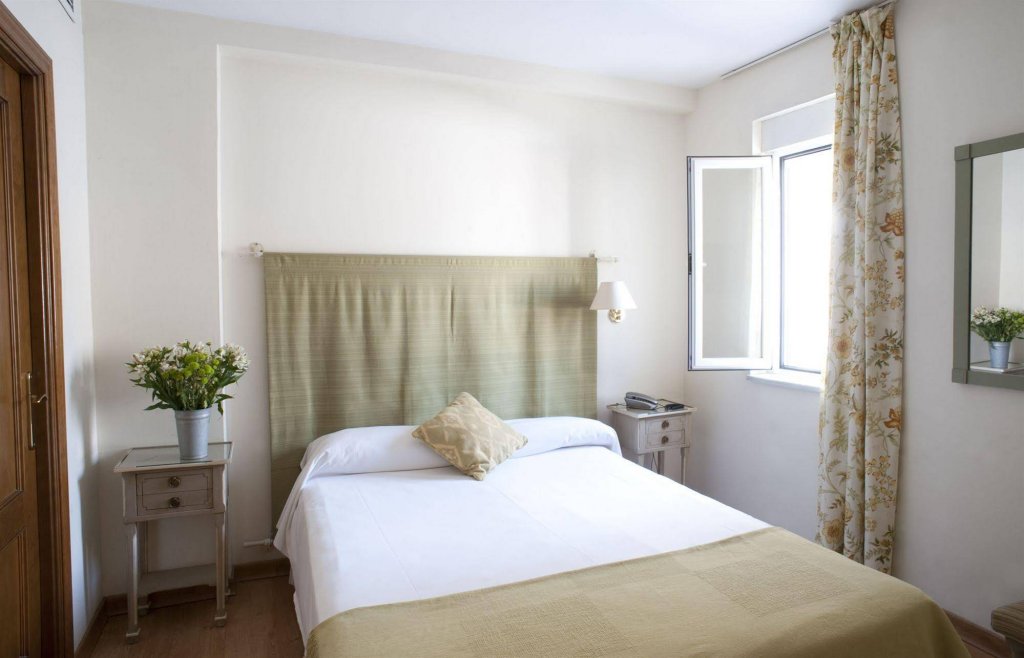 Фото Hotel Alcantara