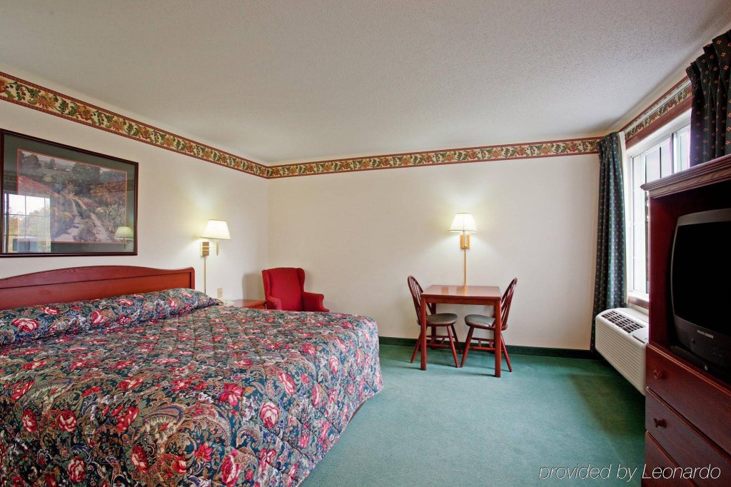 Фото Country Inn & Suites by Radisson, Elk River, Mn