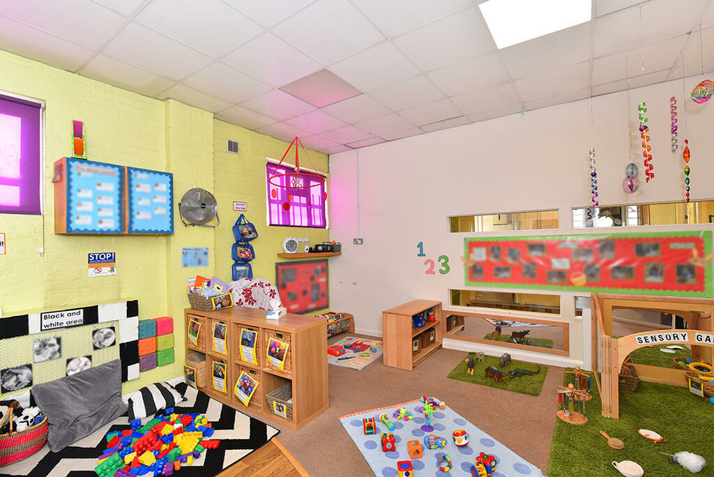 School Bright Horizons Beacon Road Day Nursery, London, photo