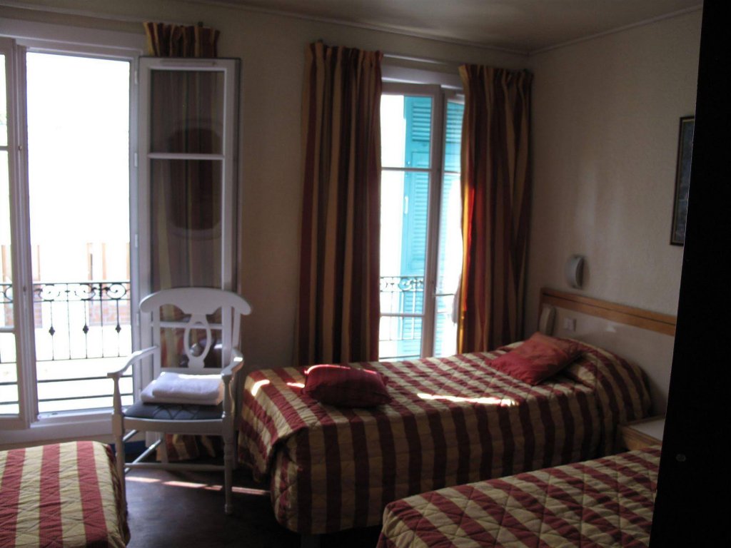 Фото The Alcove Hotel