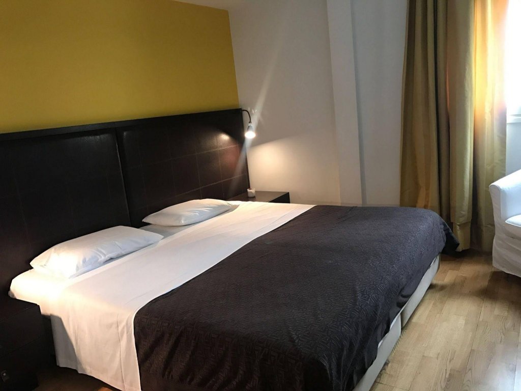 Фото Niki Athens Hotel