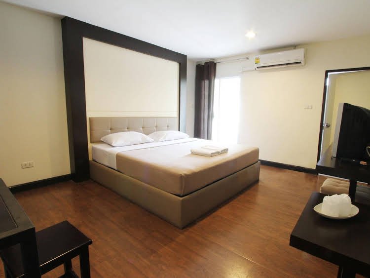 Фото Lee's Mark Residence