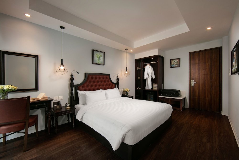 Фото Shining Boutique Hotel and SPA