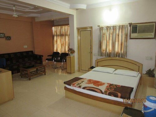 Гостиница Hotel Decent Somnath