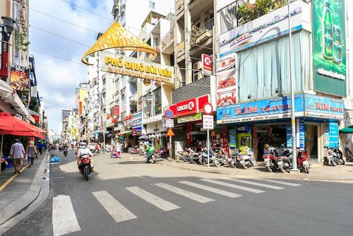 OYO 975 Trung Nam Hotel