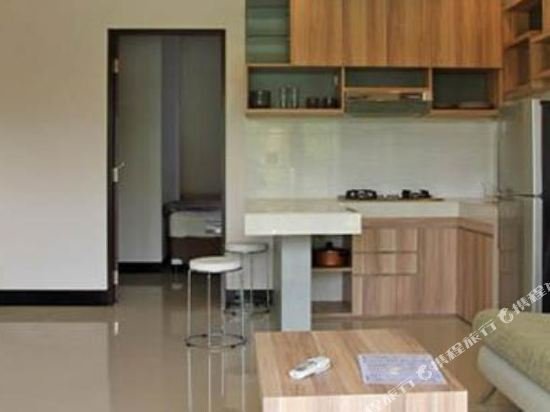 Фото Alit Beach Resort and Villas