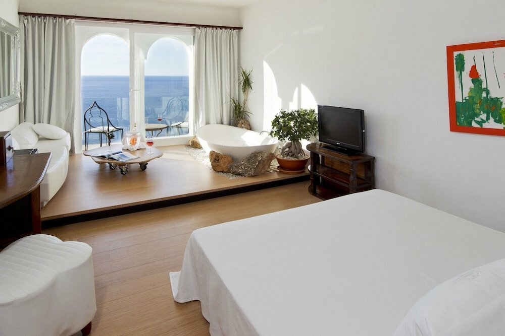 Отель Hacienda Ibiza