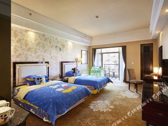 Фото Country Garden Phoenix Hotel Yunfu